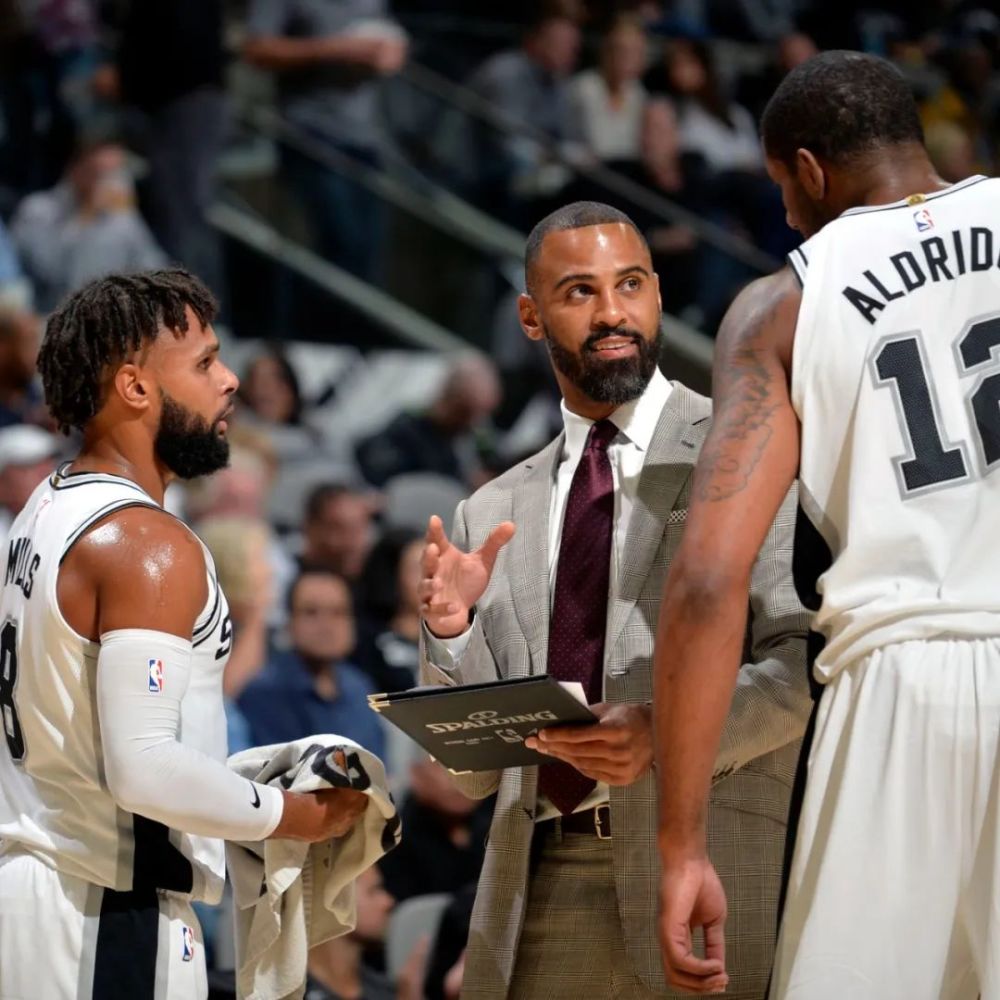 于年轻球员 于年轻球员