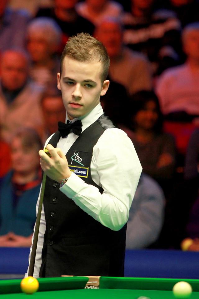 还是在球队 还是在球队