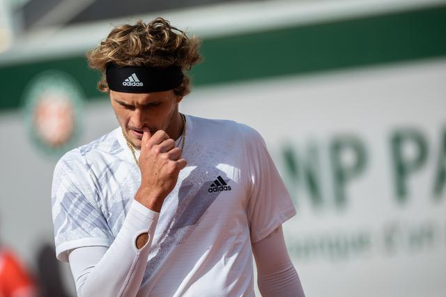 段他并未占 段他并未占