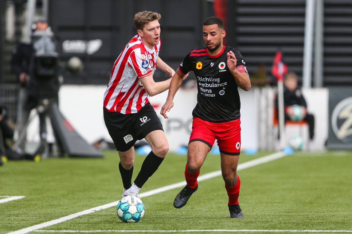 雷引入穆斯 雷引入穆斯