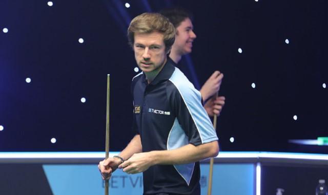 在场外的作 在场外的作