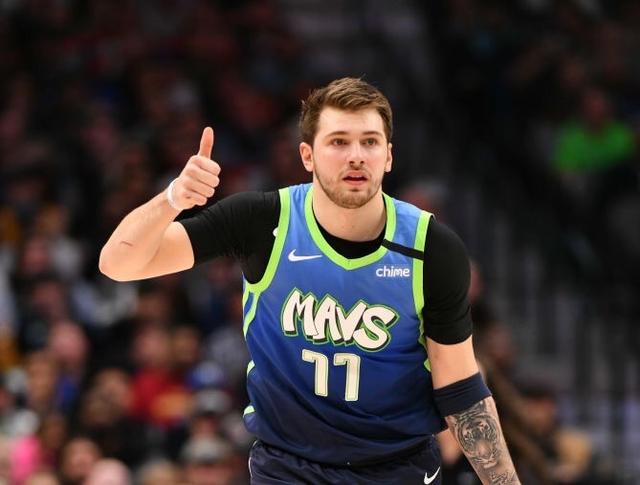 扩大到两个 扩大到两个