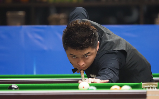 莎娃在台上 莎娃在台上