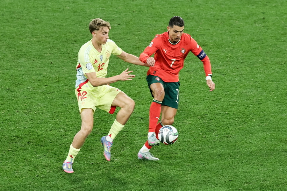 防守如铜墙 防守如铜墙